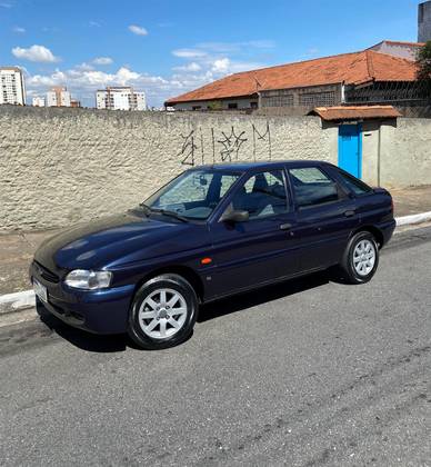 FORD ESCORT 1.8 I GL 16V GASOLINA 4P MANUAL FORD ESCORT 1.8 I GL 16V GASOLINA 4P MANUAL